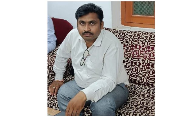 5 लाख की रिश्वत लेते उपयंत्री गिरफ्तार