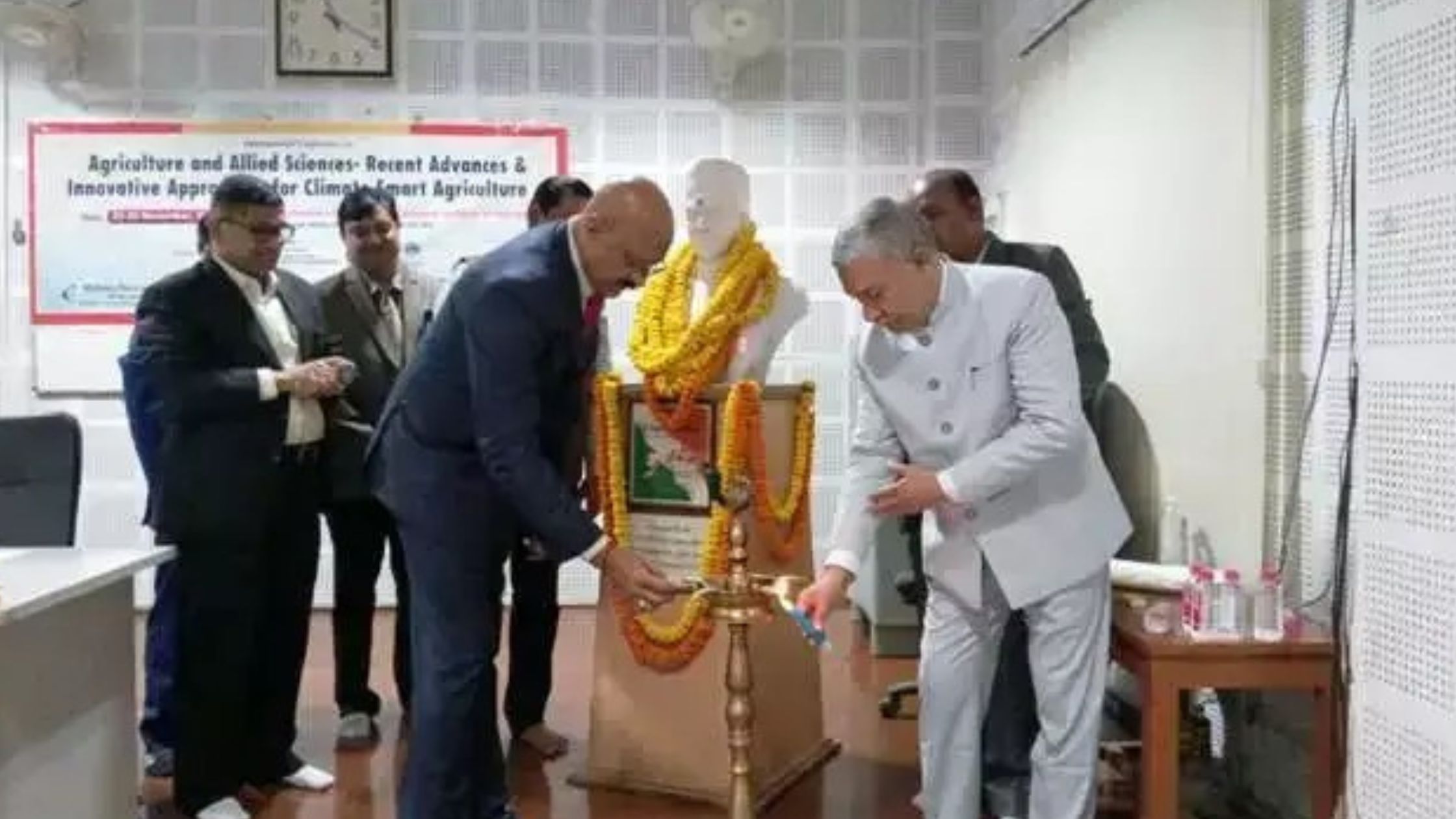 बीएचयू में हुआ अंतरराष्ट्रीय सम्मेलन कृषि और जलवायु परिवर्तन पर विशेषज्ञों ने किया चिंतन