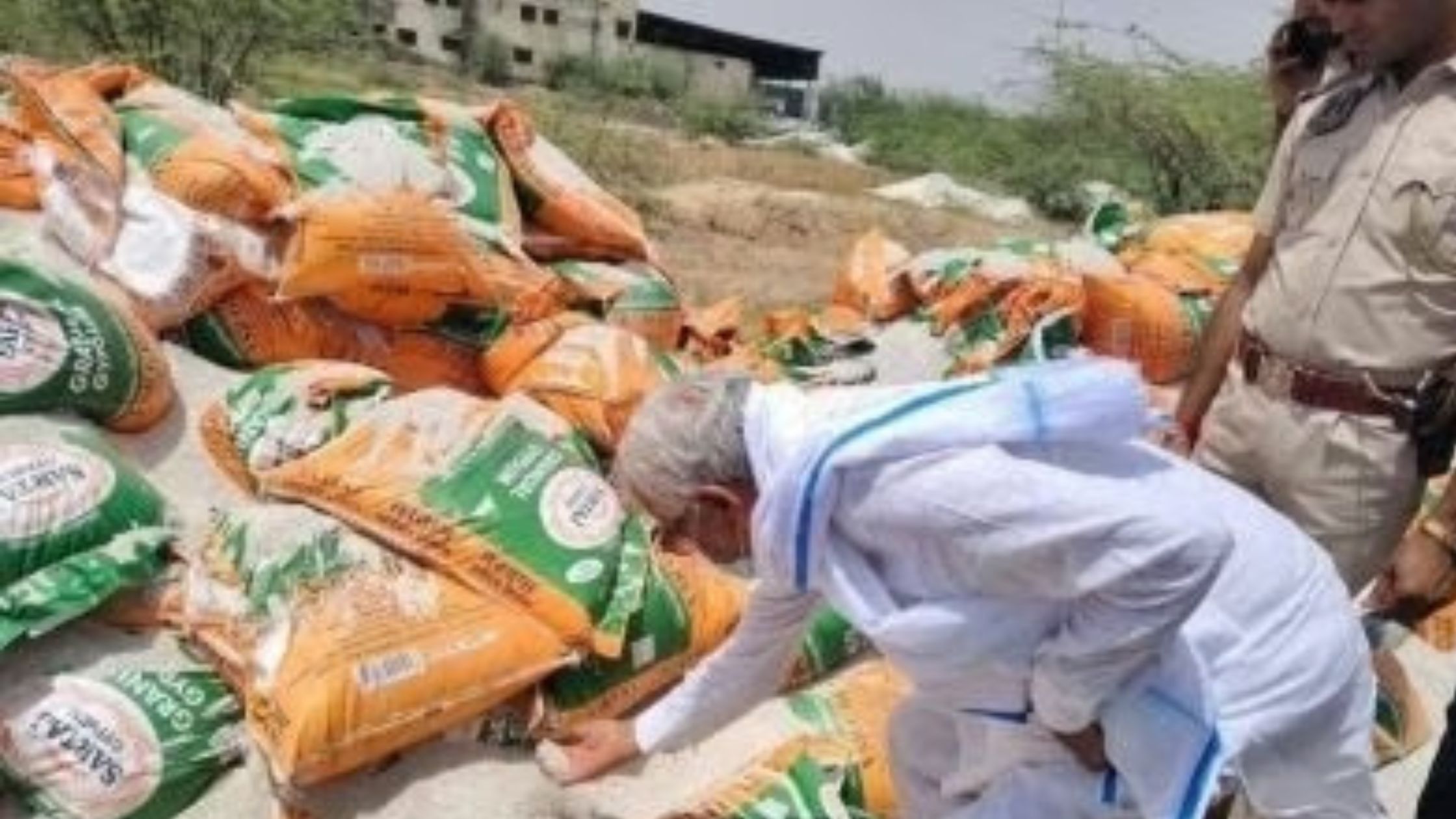 14 factories sealed for making fake fertilizers 8 FIRs registered so far