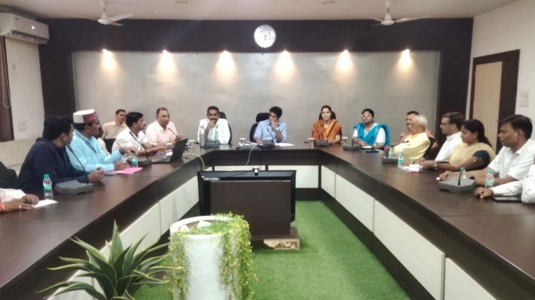 There will be a big campaign on Yoga Day preparations to plant more than three lakh saplings