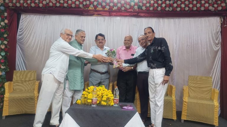 सोयाबीन के साथ ज्वार, मक्का और मूंगफली की खेती के लिए भी किसानों को करें प्रेरित: उपसंचालक तोमर