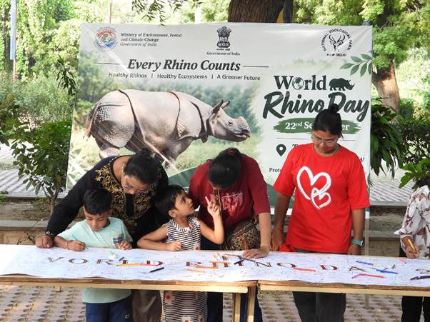 विश्व गैंडा दिवस 2026: राष्ट्रीय प्राणी उद्यान ने स्कूली आउटरीच को दिया नया विस्तार, 12 स्कूलों के शिक्षकों ने लिया हिस्सा 2 image003 20260922220623 9a5698 1