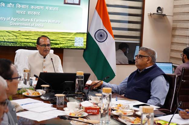 10.77 करोड़ किसानों की बनी फार्मर आईडी, अब खेतों की सेहत बचाने पर जोर 2 image002 20261005193900 ad7edf
